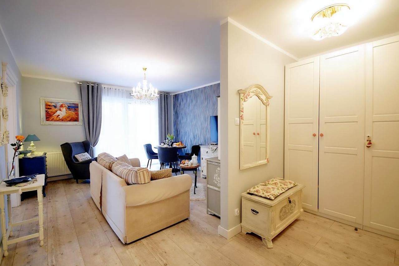Miodowy Dom Exspanse Apartament 2 Lub 3 Pokoje Z Tarasem I Parkingiem โควอบเซก ภายนอก รูปภาพ