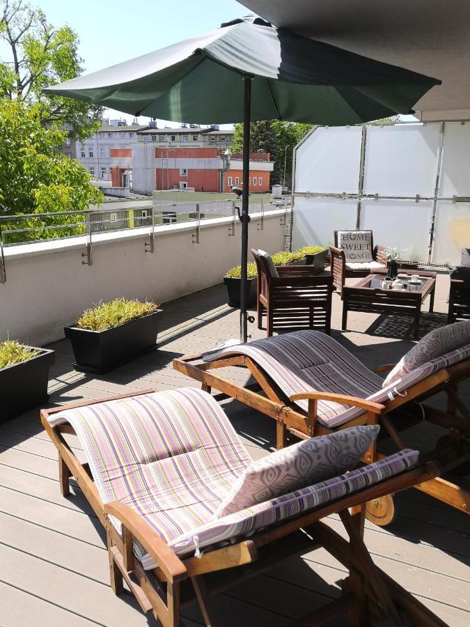 Miodowy Dom Exspanse Apartament 2 Lub 3 Pokoje Z Tarasem I Parkingiem โควอบเซก ภายนอก รูปภาพ